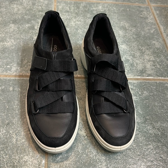 Ecco Soft 7 wedge sneakers size 8-8.5 women - Picture 1 of 8